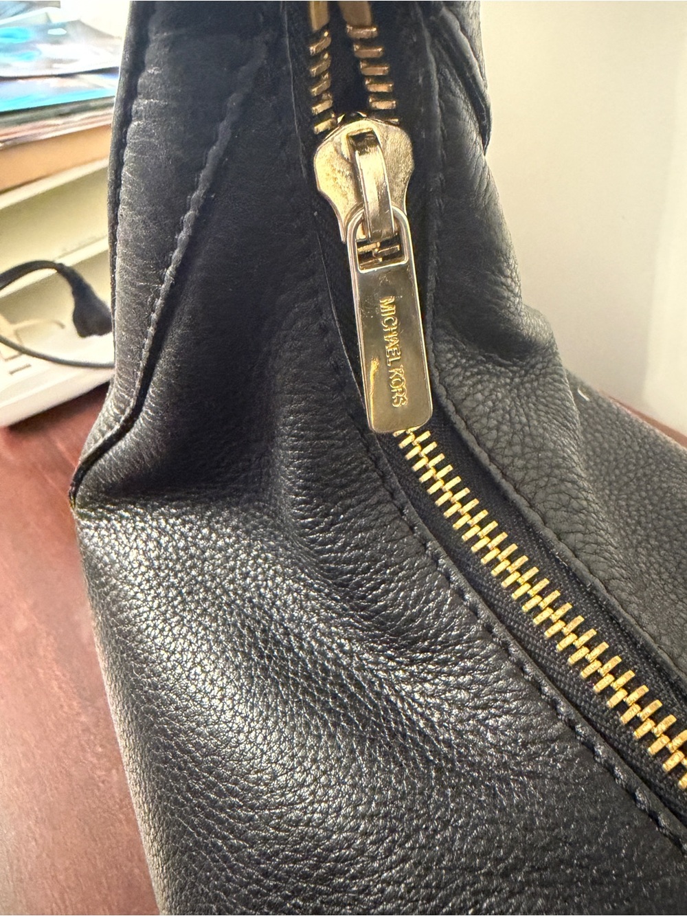 Michael Kors Black Leather Shoulder Bag - Picture 10 of 11